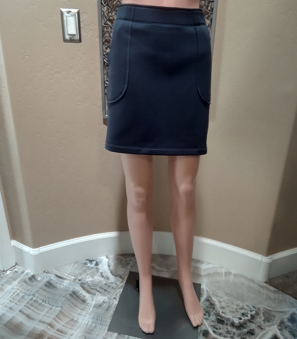Athleta Scuba Navy Pencil Sport Skirt with Fleece lining